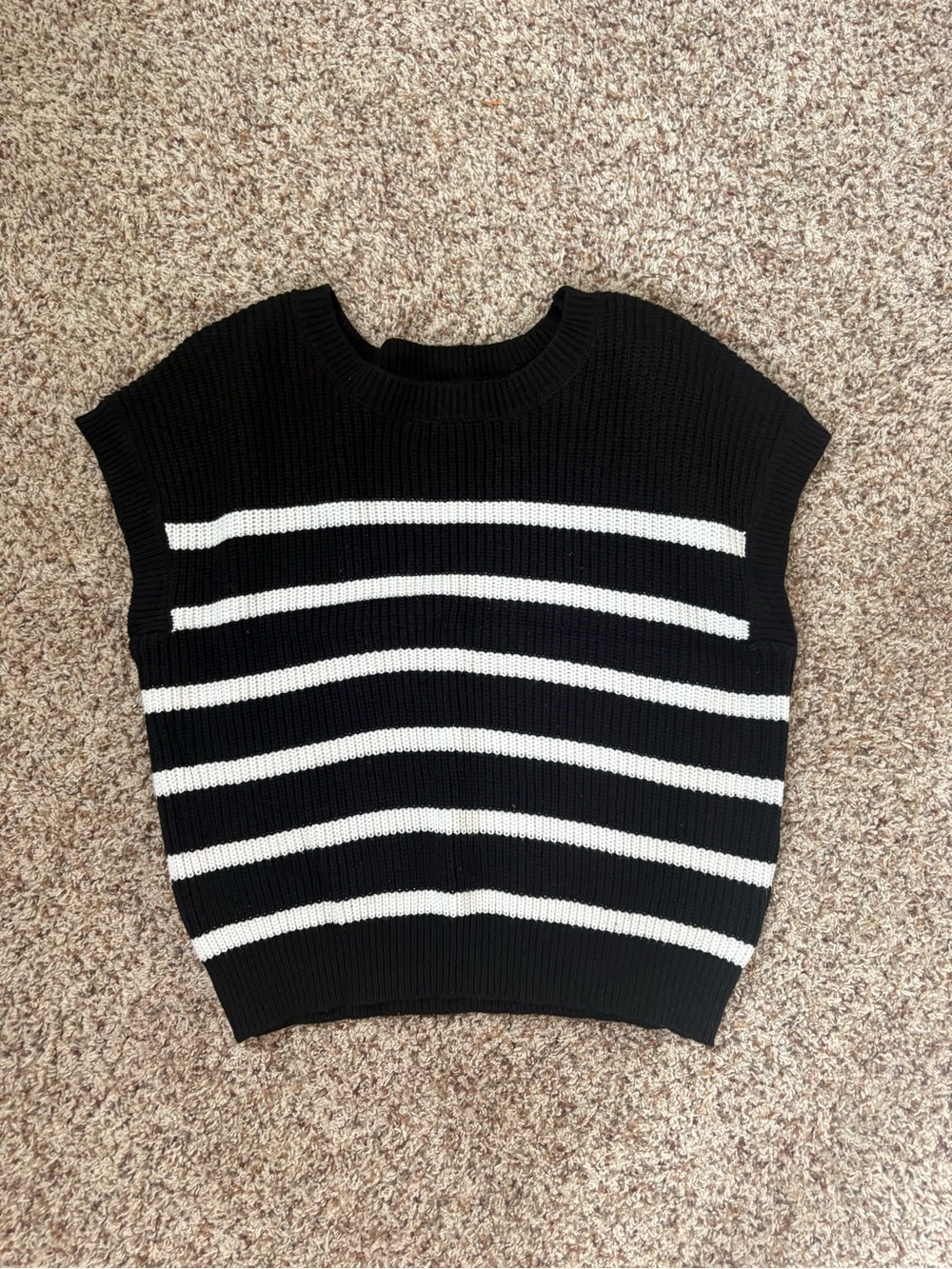 moon & madison Black Ribbed Knit Top